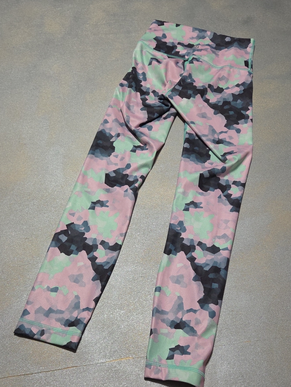 lululemon athletica Pink, Mint & Black Camo Leggings NWOTS